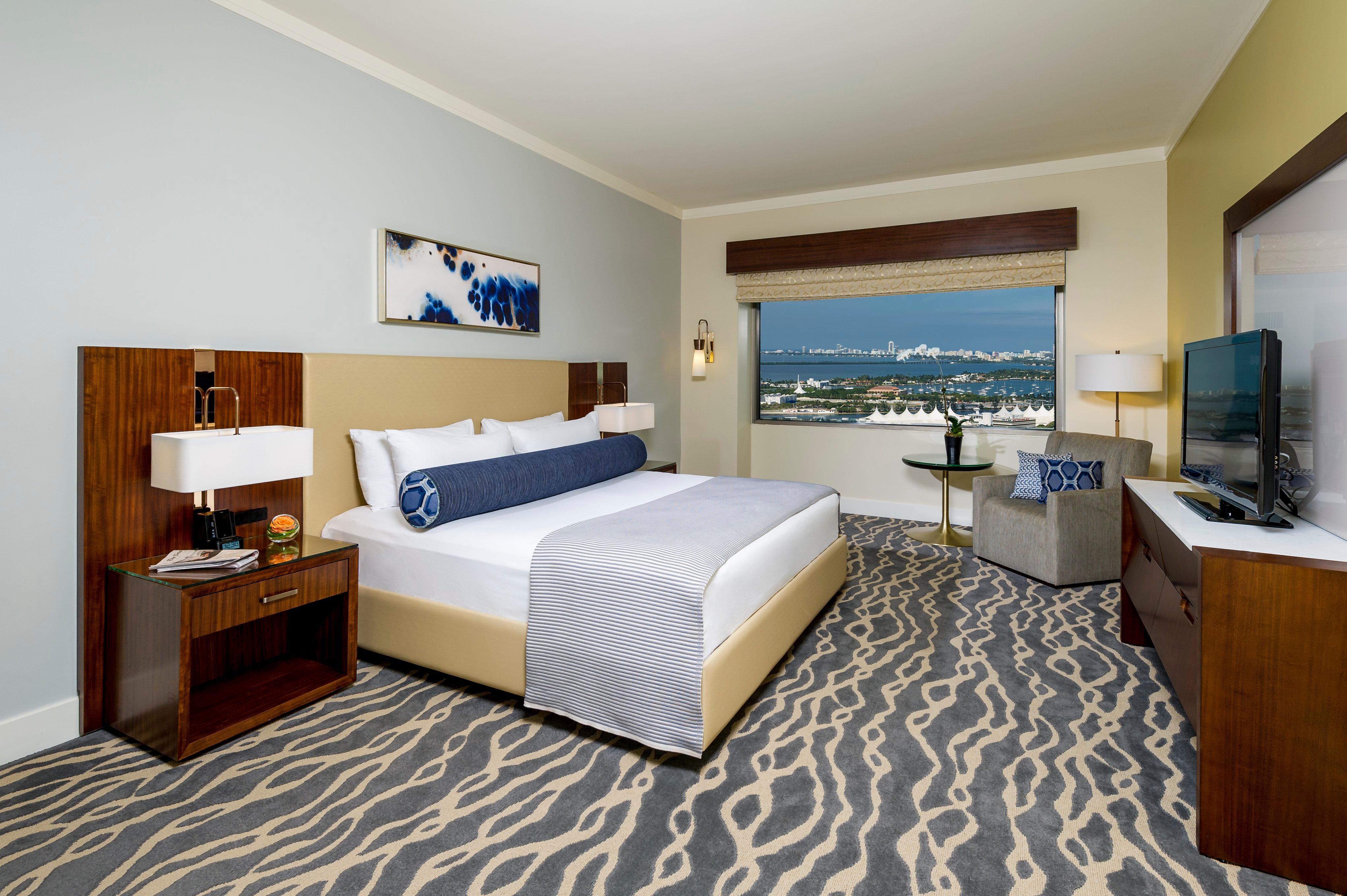 Intercontinental Miami By Ihg Hotel Exterior foto A guest room at the Hilton San Diego Bayfront