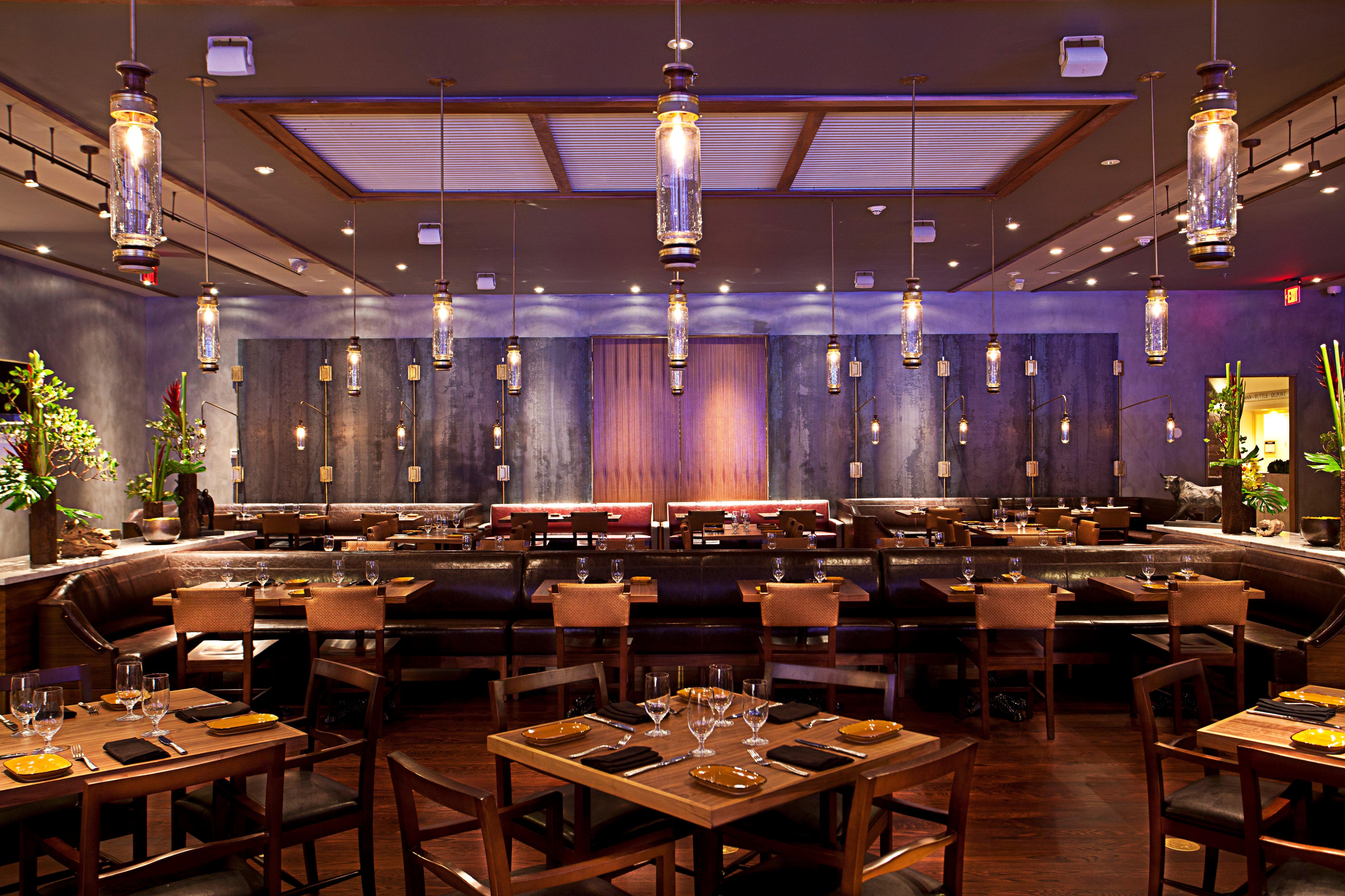 Intercontinental Miami By Ihg Hotel Exterior foto Interior of a PF. Chang's in San Francisco