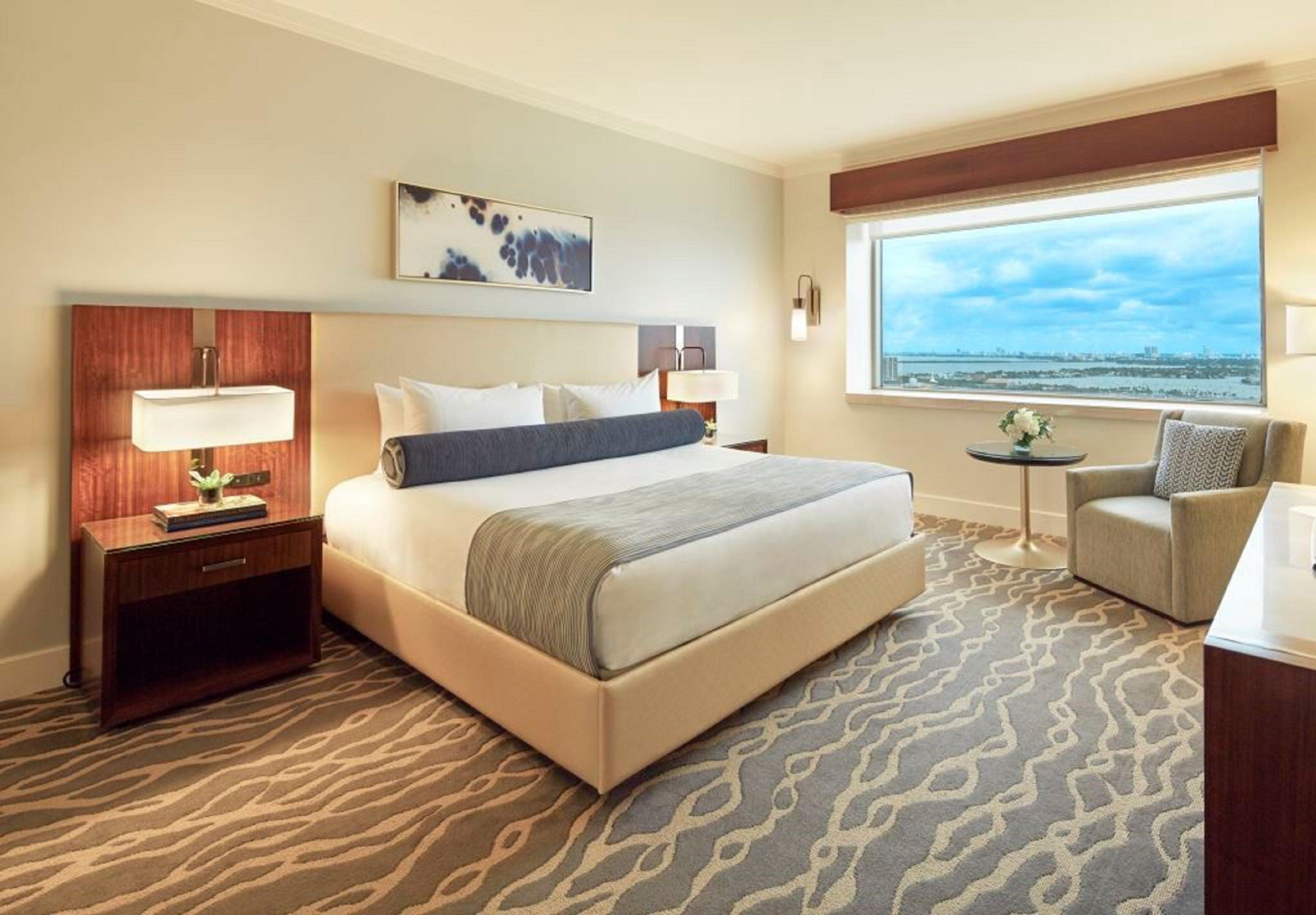 Intercontinental Miami By Ihg Hotel Exterior foto A guest room at Wynn Las Vegas