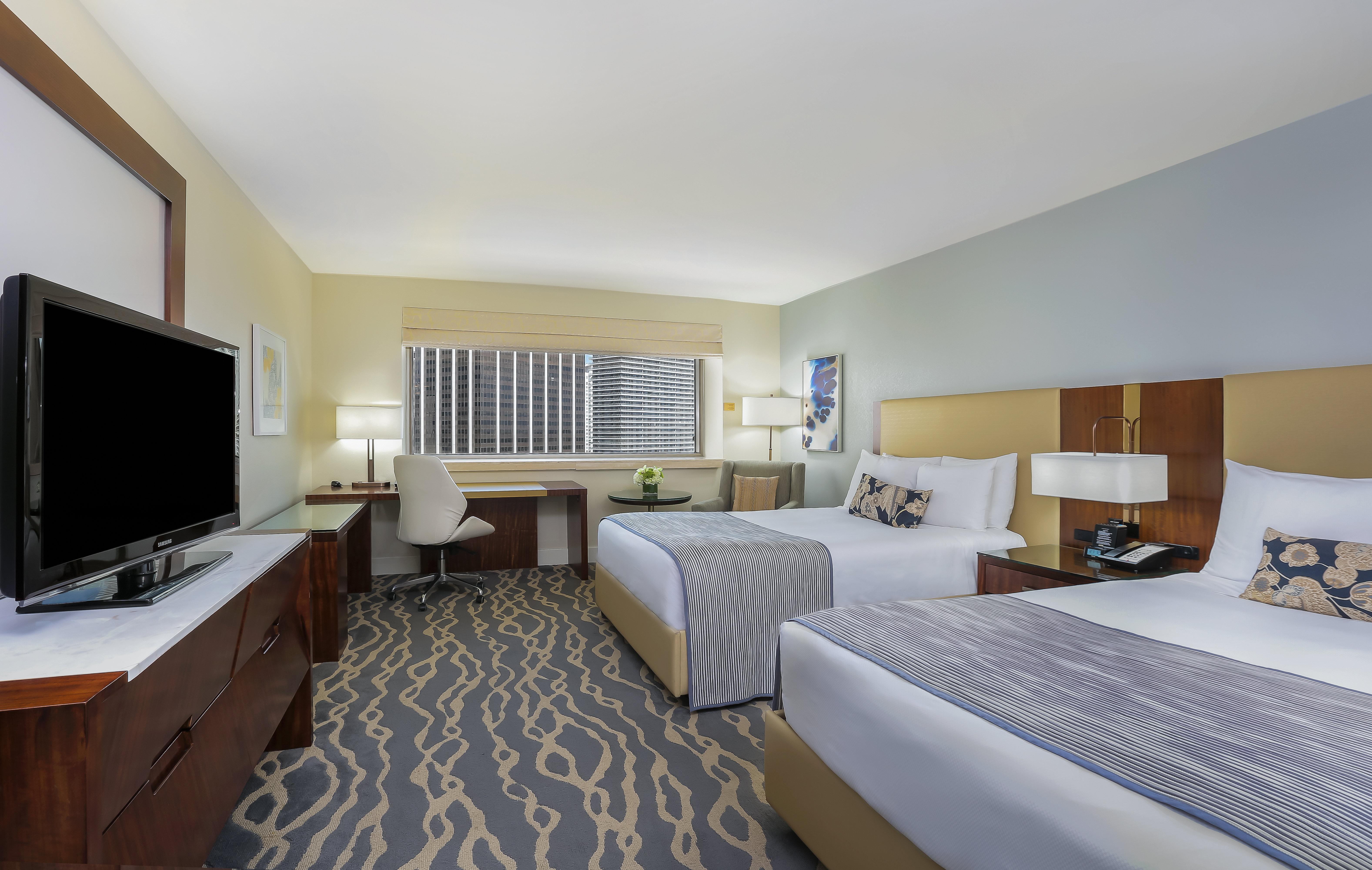 Intercontinental Miami By Ihg Hotel Exterior foto A typical guest room at the Hilton Garden Inn