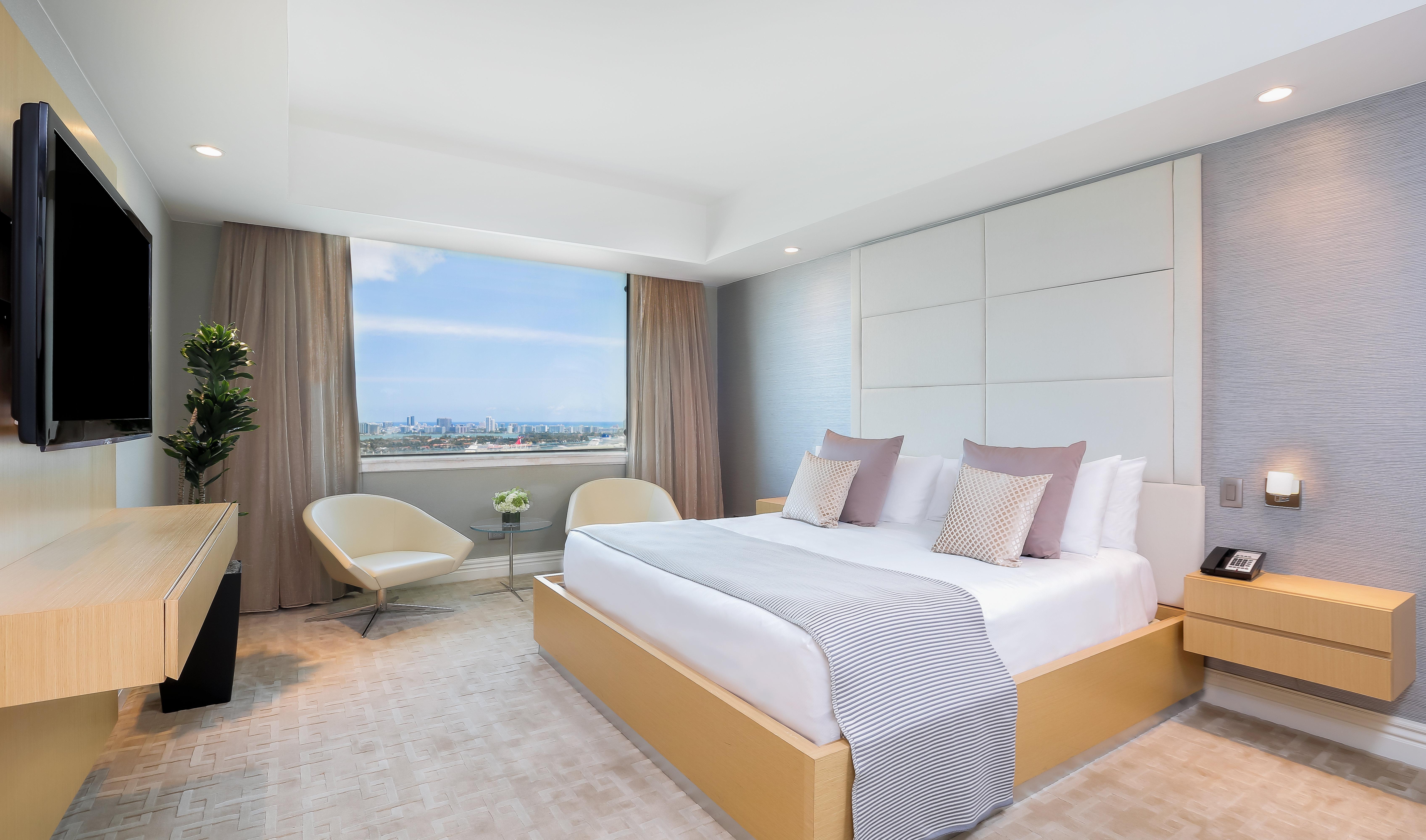 Intercontinental Miami By Ihg Hotel Exterior foto A bedroom at the hotel