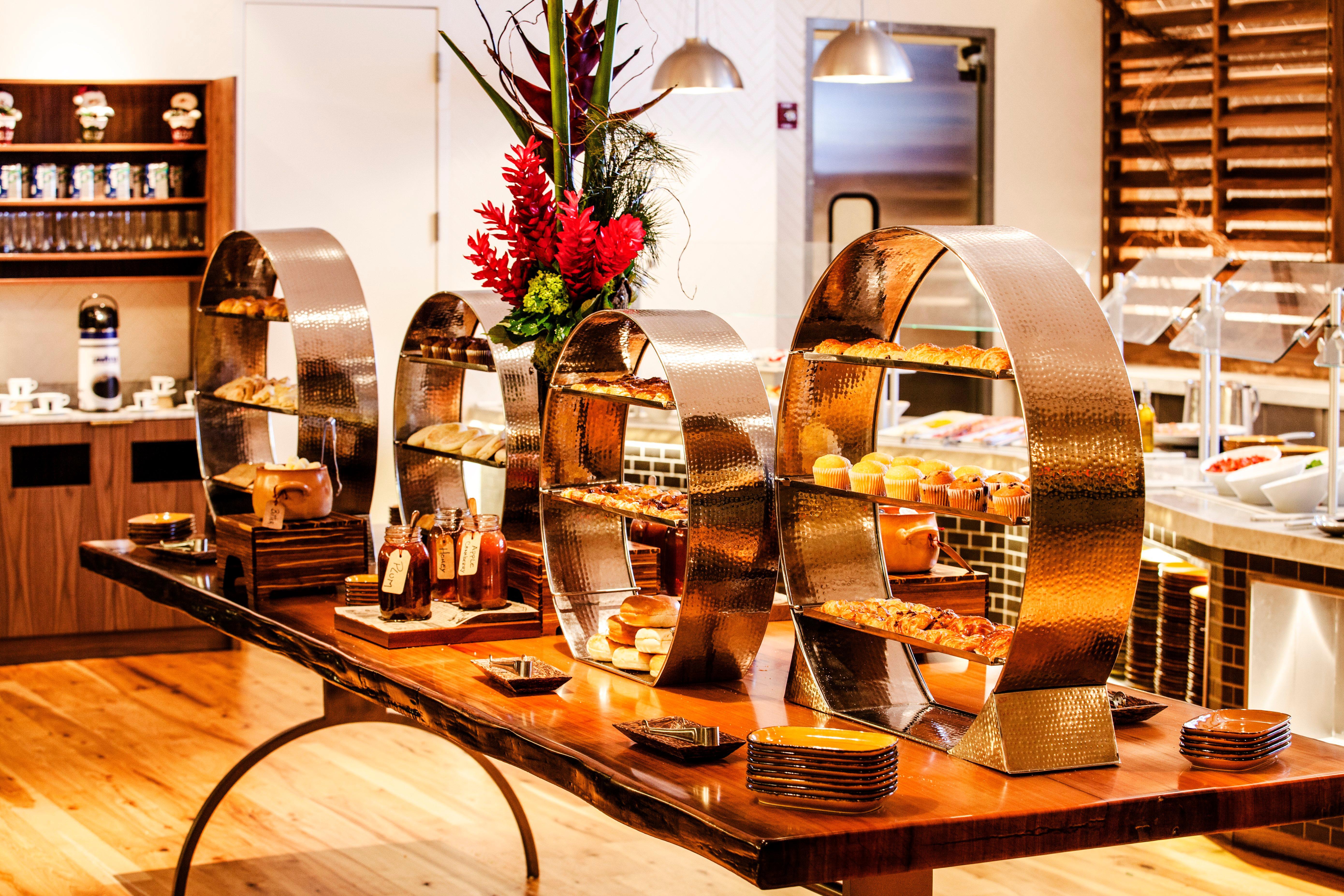 Intercontinental Miami By Ihg Hotel Exterior foto A buffet at a hotel