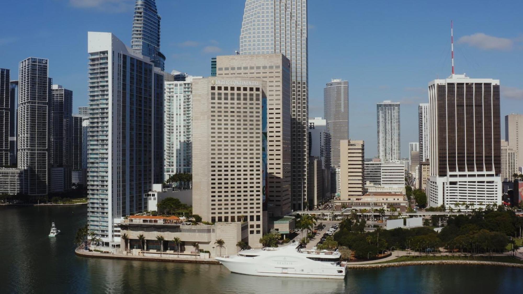 Intercontinental Miami By Ihg Hotel Exterior foto Brickell on the River